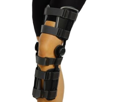 Orteza Imobilizare Genunchi Cu Unghi Reglabil MorsaCyberg, Cod 83.012